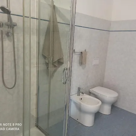 Casa In Villetta Indipendente Con Parcheggio Costa d'Oneglia